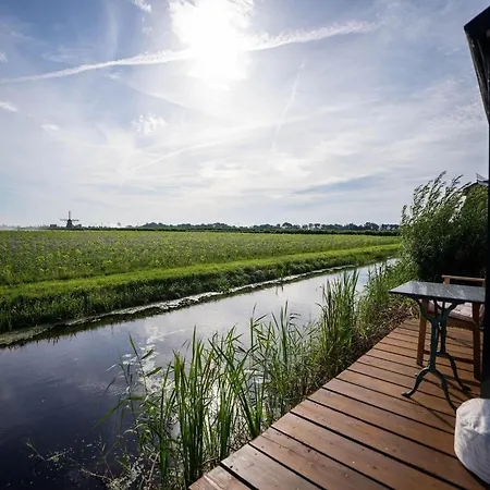 Relaxing Hideaway For Two